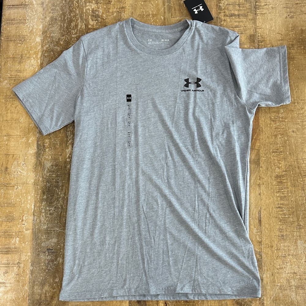 Under Armour Grey Short Sleeve Performance Tee with Black Logo